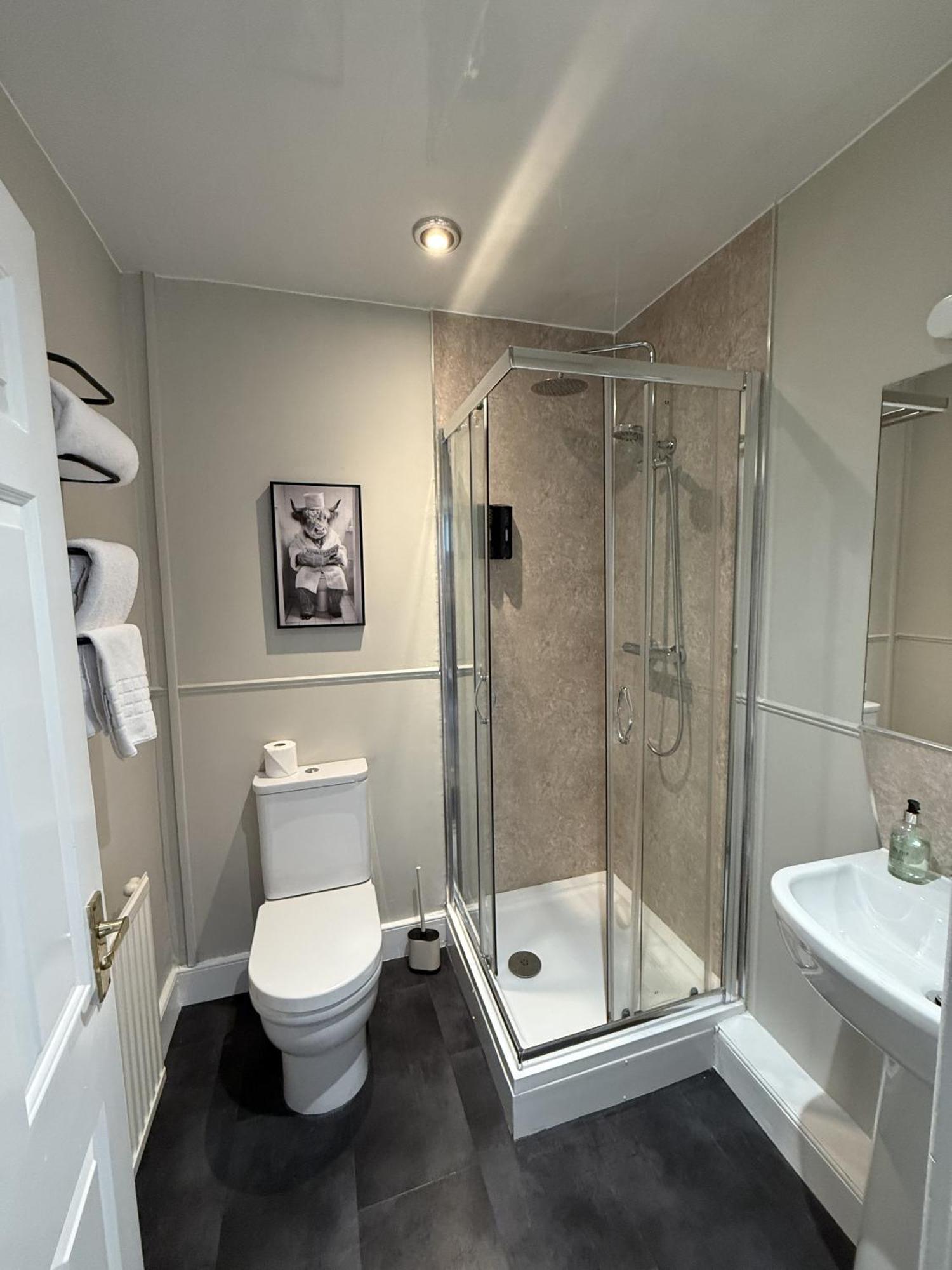 The Glendevon Hotel Огтерардер Номер фото