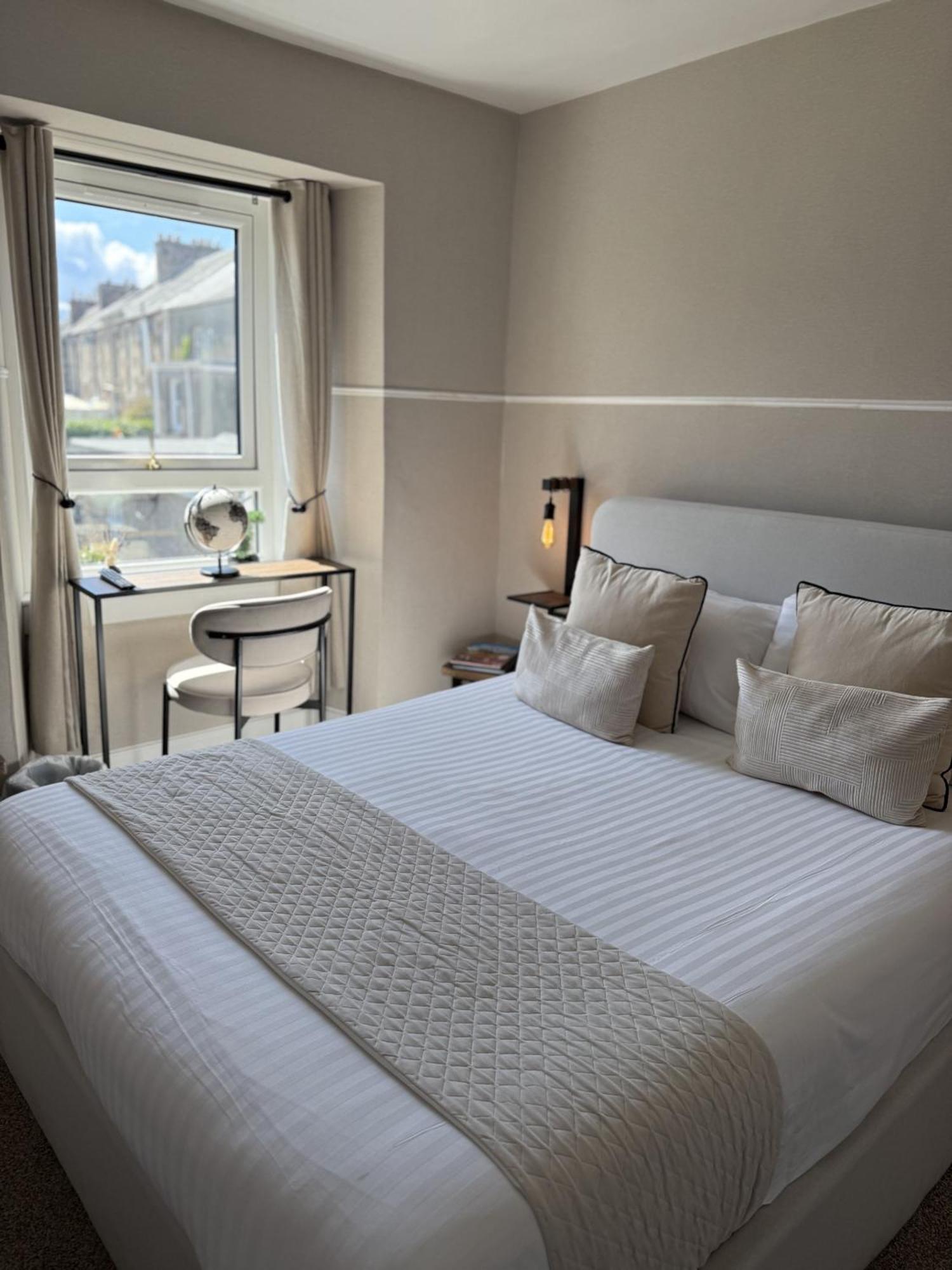 The Glendevon Hotel Огтерардер Номер фото